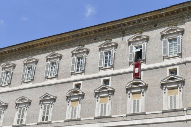 “Estamos llamados a perdonar siempre” recuerda el Papa en el rezo del Ángelus