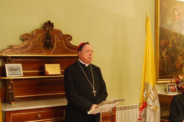El Arzobispo Castrense inicia la renovación de la Curia