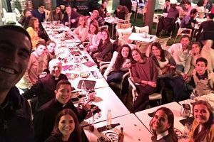 Grupo de Jóvenes en la Parroquia de la Armada en Madrid