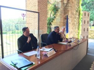 Diálogos de Yuste III. Religión, sociedad secular y violencia
