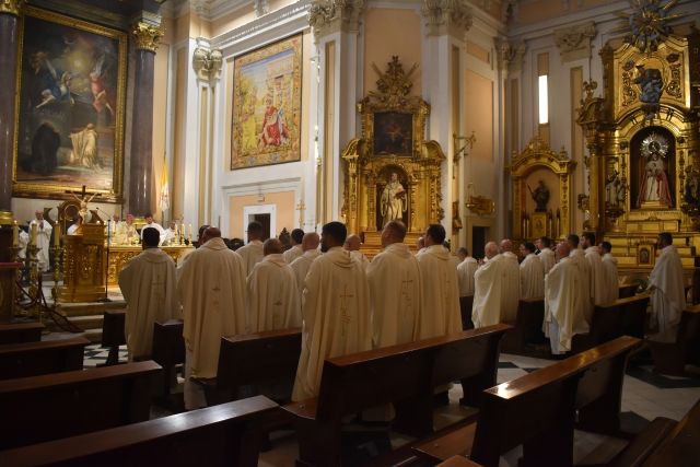 Monseñor Aznárez preside la celebración de San Juan de Capistrano, patrón de los capellanes castrenses