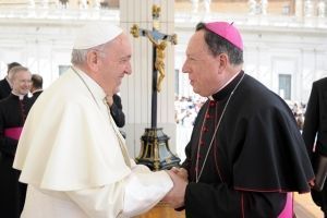 El Arzobispo Castrense con el Papa Francisco