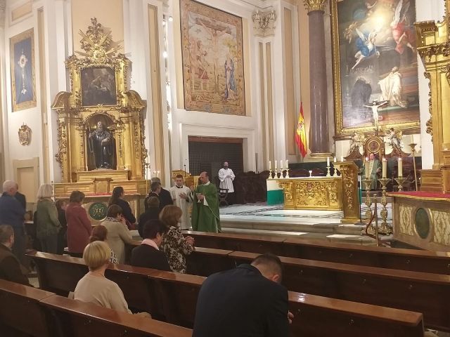 El Arzobispo Castrense inicia las charlas cuaresmales en la Iglesia Catedral de las Fuerzas Armadas.