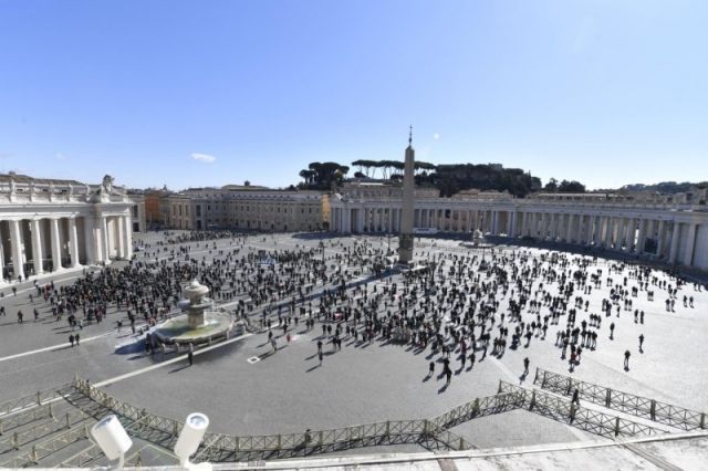 ÁNGELUS Plaza de San Pedro Domingo, 14 de febrero de 2021