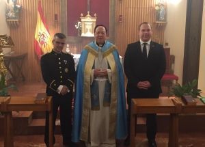 El Señor Arzobispo confiere el rito de admisión a dos seminaristas castrenses