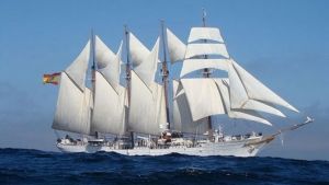 «Elcano»: navegando el fin del mundo
