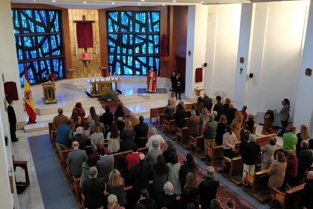 Bendición de Ramos en la Parroquia de la Armada en Madrid