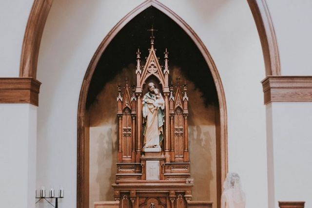 Mensaje a los sacerdotes y seminaristas por S. José