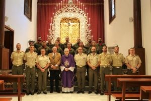 Miembros del Regimiento de Artillería Nº93 se encomiendan al Santísimo Cristo de La Laguna