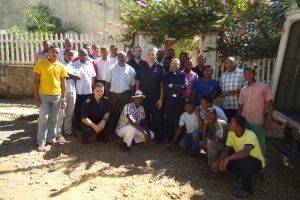 La dotación del “Galicia” entrega ayuda humanitaria en Madagascar
