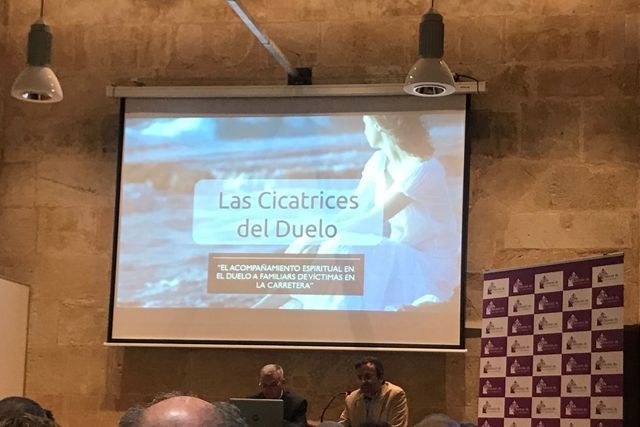 Conferencia las Cicatrices del Duelo