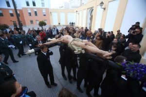 CULTOS Y TRASLADO DE LA COFRADÍA DE LA EXPIRACIÓN de Cádiz