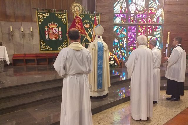 El Arzobispo Castrense de España preside la misa en la Jefatura de la primera zona de la Guardia Civil de Madrid, en honor de su patrona la Virgen del Pilar