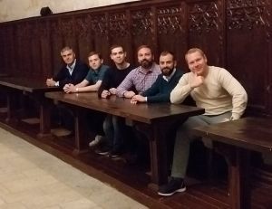 Los Seminaristas castrenses continúan con los ejercicios espirituales en el Monasterio de Santa María del Paular.