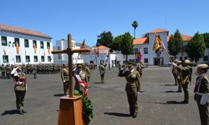 Los Zapadores de Tenerife honran a San Fernando