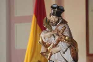 Bendición de la nueva imagen de San Juan Nepomuceno en la Escuela Naval Militar.