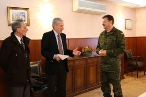 Entrega Donativo del RT-22 a Cáritas Castrense
