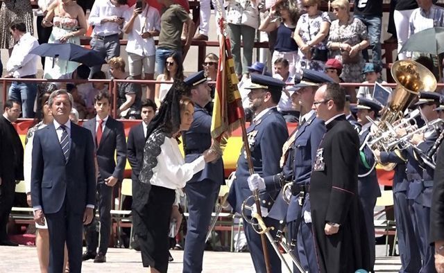 Acto de Exaltación de Virtudes Militares, Jura de Bandera y homenaje a los Caídos en Fuente de San Esteban
