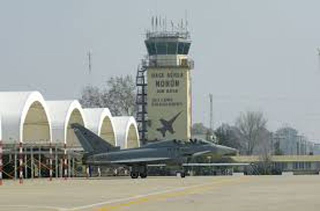 Triduo Virgen de Loreto en la Base Aérea de Morón