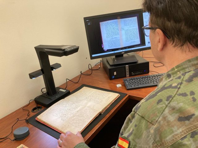 El Archivo Eclesiástico del Ejército estrena un laboratorio de imagen para la digitalización de sus fondos