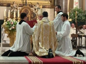 Ordenación sacerdotal en la Iglesia Catedral Castrense de las Fuerzas Armadas