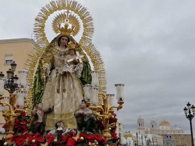 Domingo de Gaudete en la Real Parroquia Castrense de Cádiz con motivo de Nuestra Señora de los Desamparados